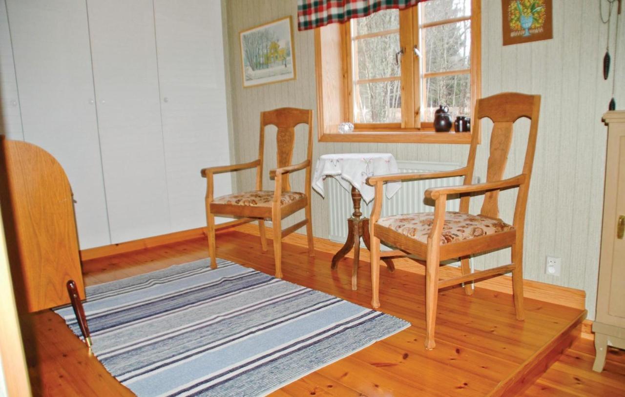 Cozy Home In Uddevalla With Wifi Häljebol 外观 照片